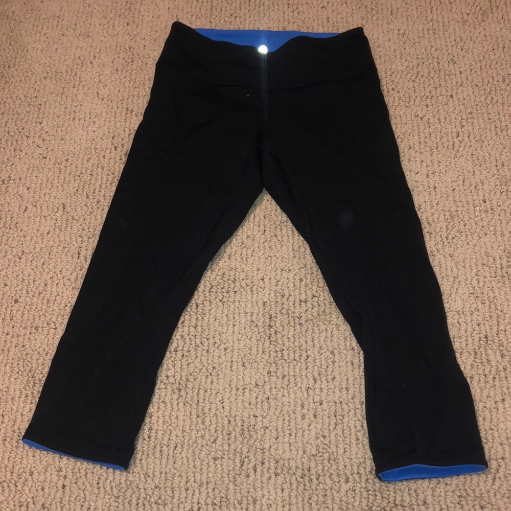 Reversible blue and black lulu leggings